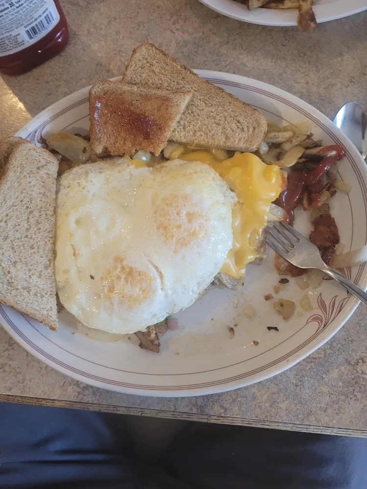 Eggs Hashbrowns w Cheese